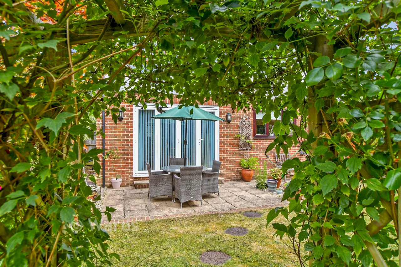 Burmarsh Road, Hythe, CT21, photo 9
