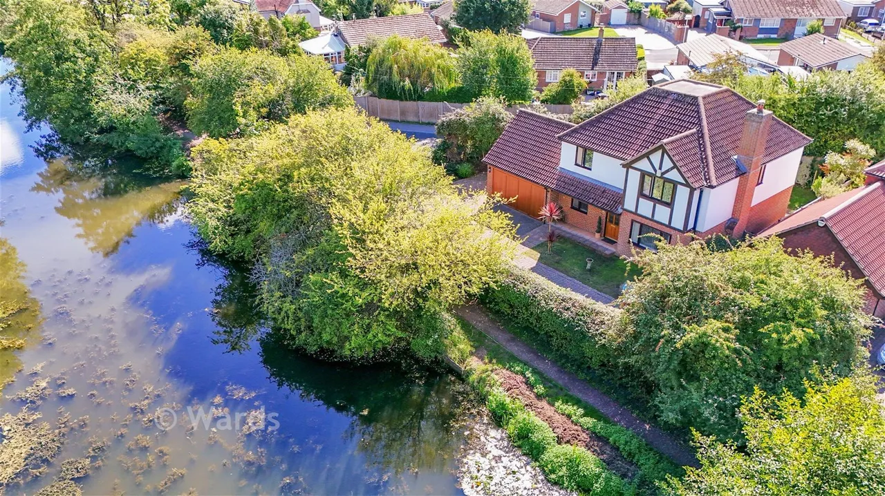 4 bed house for sale, Burmarsh Road, Hythe, CT21