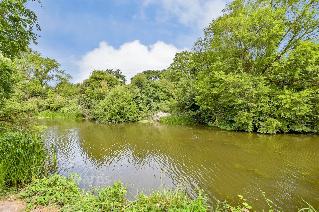 Burmarsh Road, Hythe, CT21, photo 18