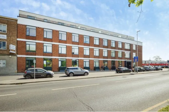 Field End Road, Ruislip, HA4, photo 9