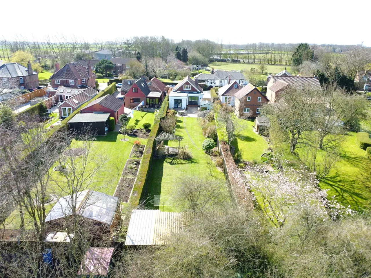 New Village Road, Little Weighton, photo 34