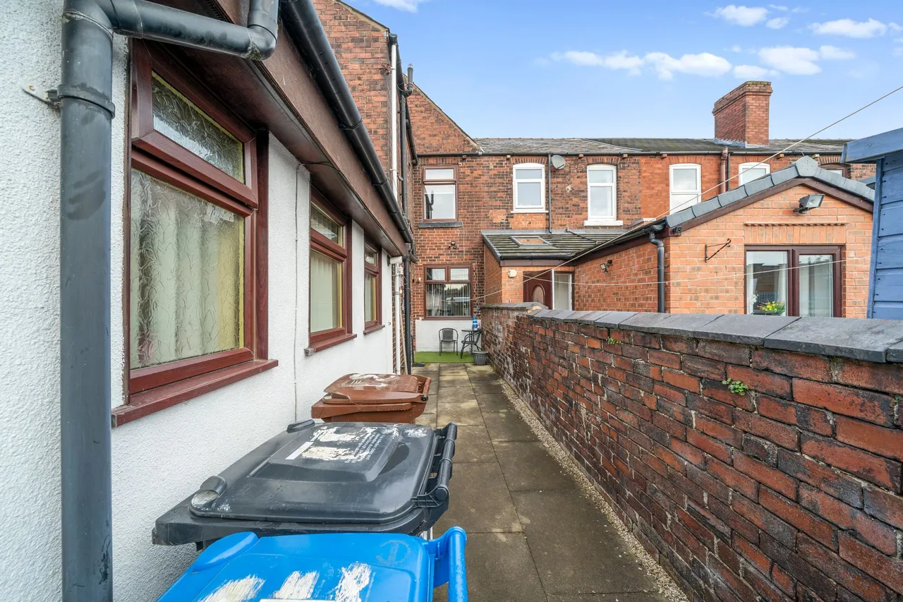 Downall Green Road, Ashton-In-Makerfield, WN4, photo 26