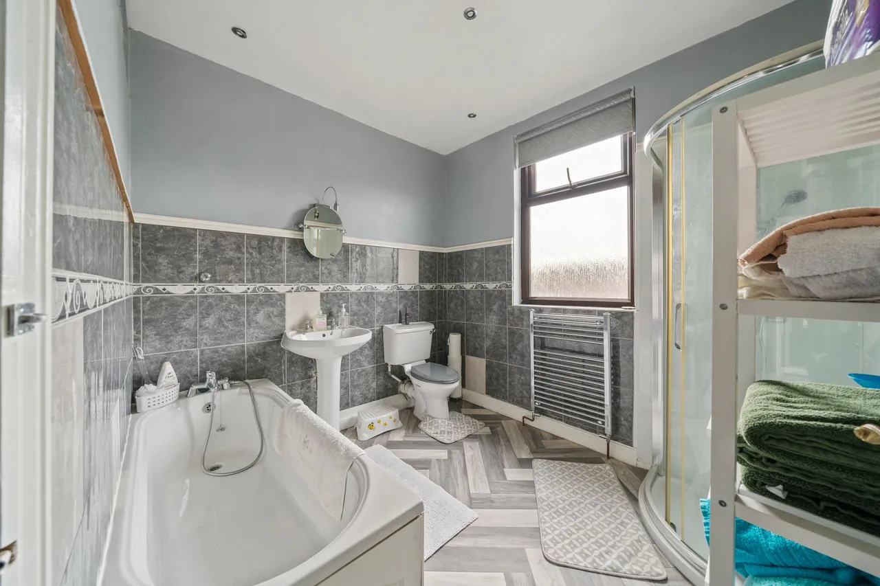 Downall Green Road, Ashton-In-Makerfield, WN4, photo 23