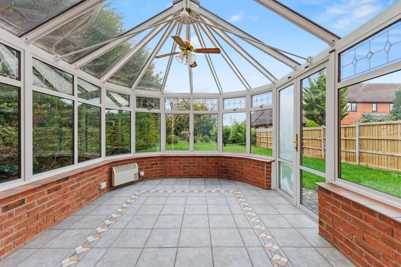 Warwick Road, Stratford-Upon-Avon, CV37, photo 4