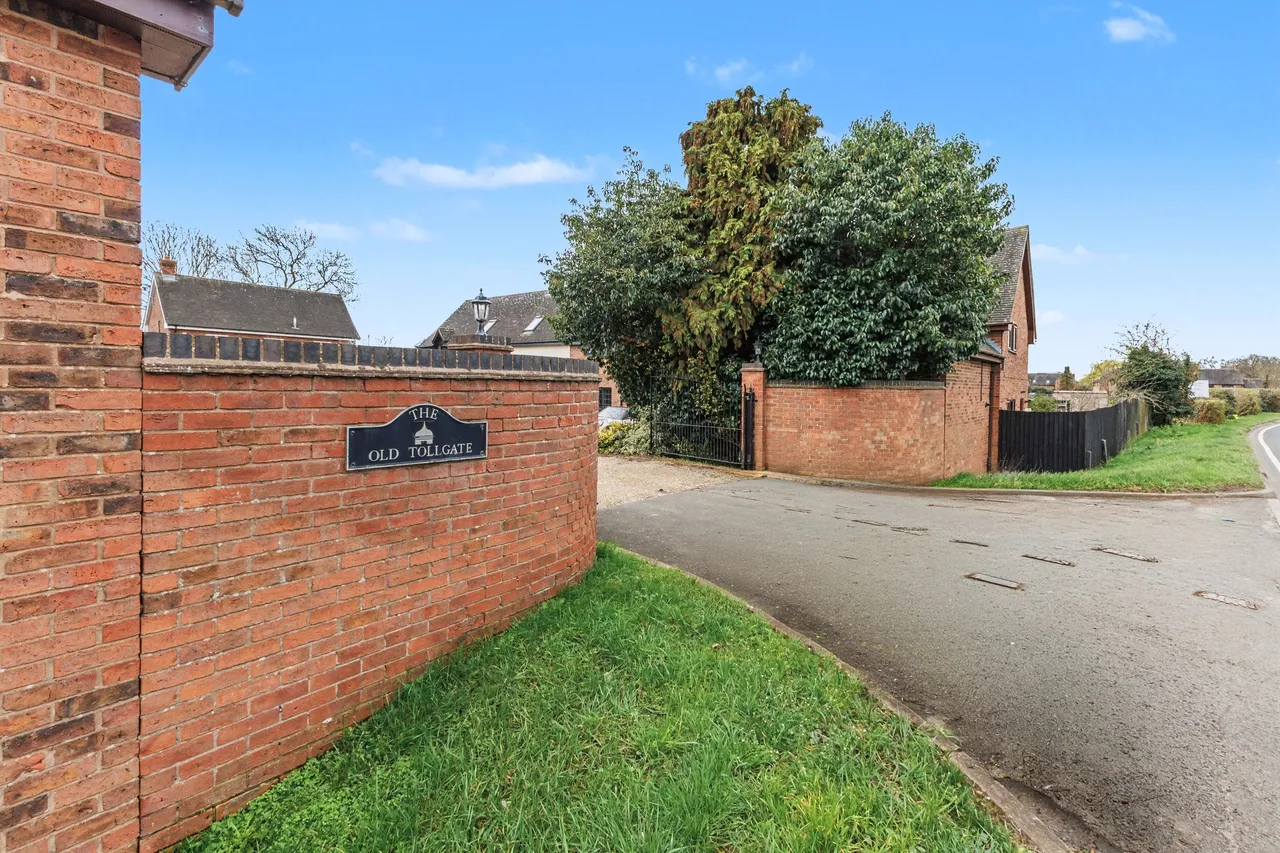 Warwick Road, Stratford-Upon-Avon, CV37, photo 22