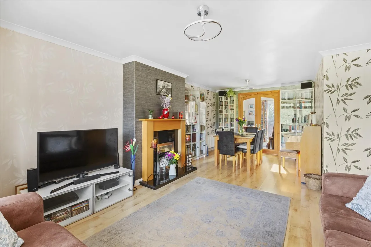 Dean Close, High Wycombe, HP12, photo 4
