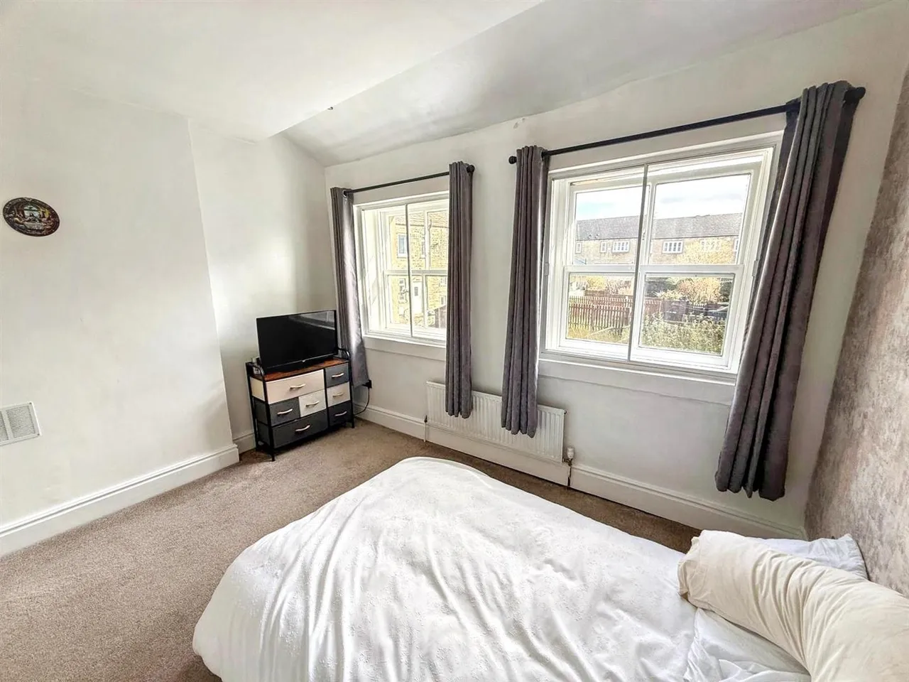 St. Johns Street, Silsden, BD20 0ES, photo 9