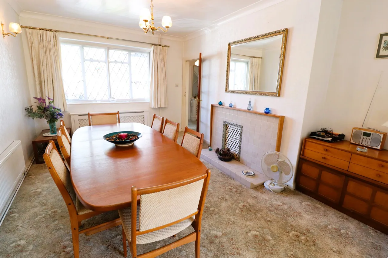 Bull Lane, Rayleigh, Essex, SS6 8NQ, photo 8