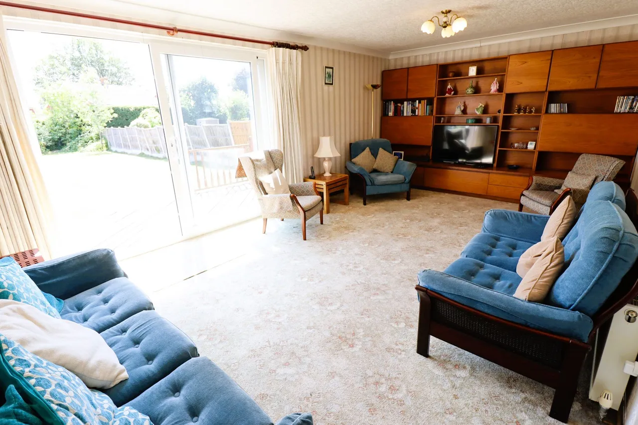 Bull Lane, Rayleigh, Essex, SS6 8NQ, photo 6