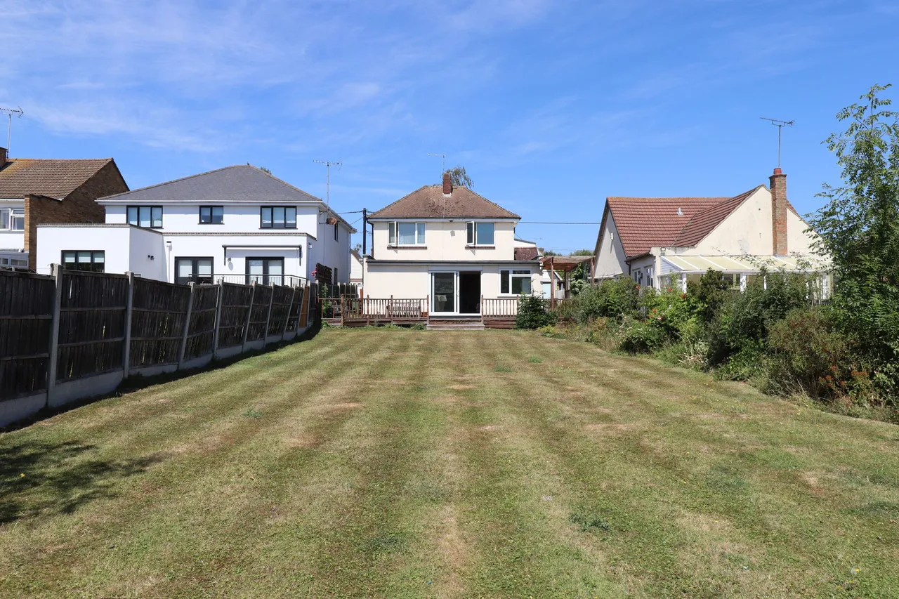 Bull Lane, Rayleigh, Essex, SS6 8NQ, photo 4