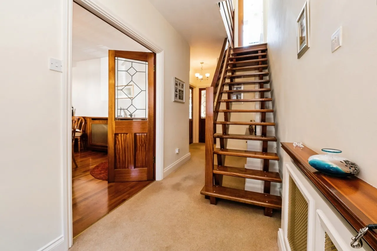 Globe Road, Hornchurch, RM11, photo 17