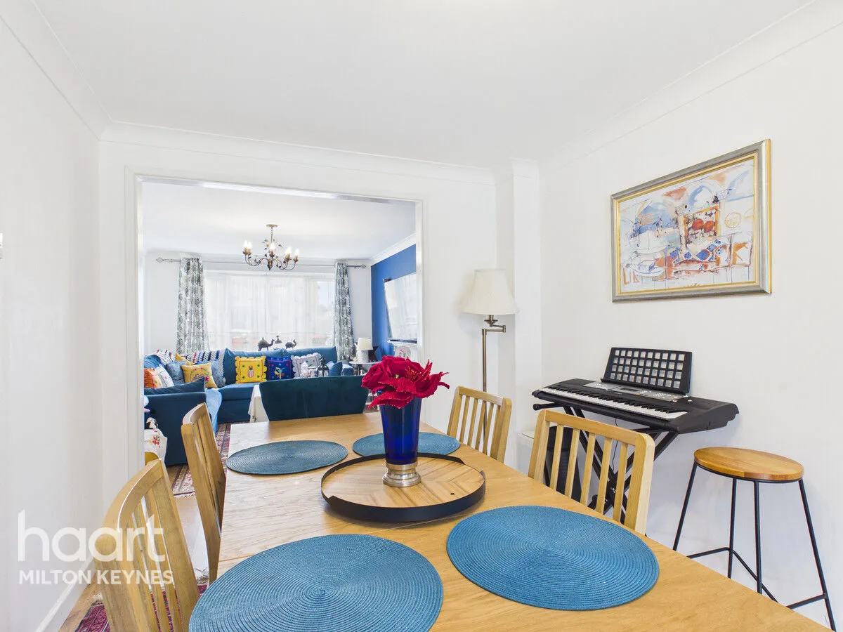 Morebath Grove, Milton Keynes, MK4, photo 9