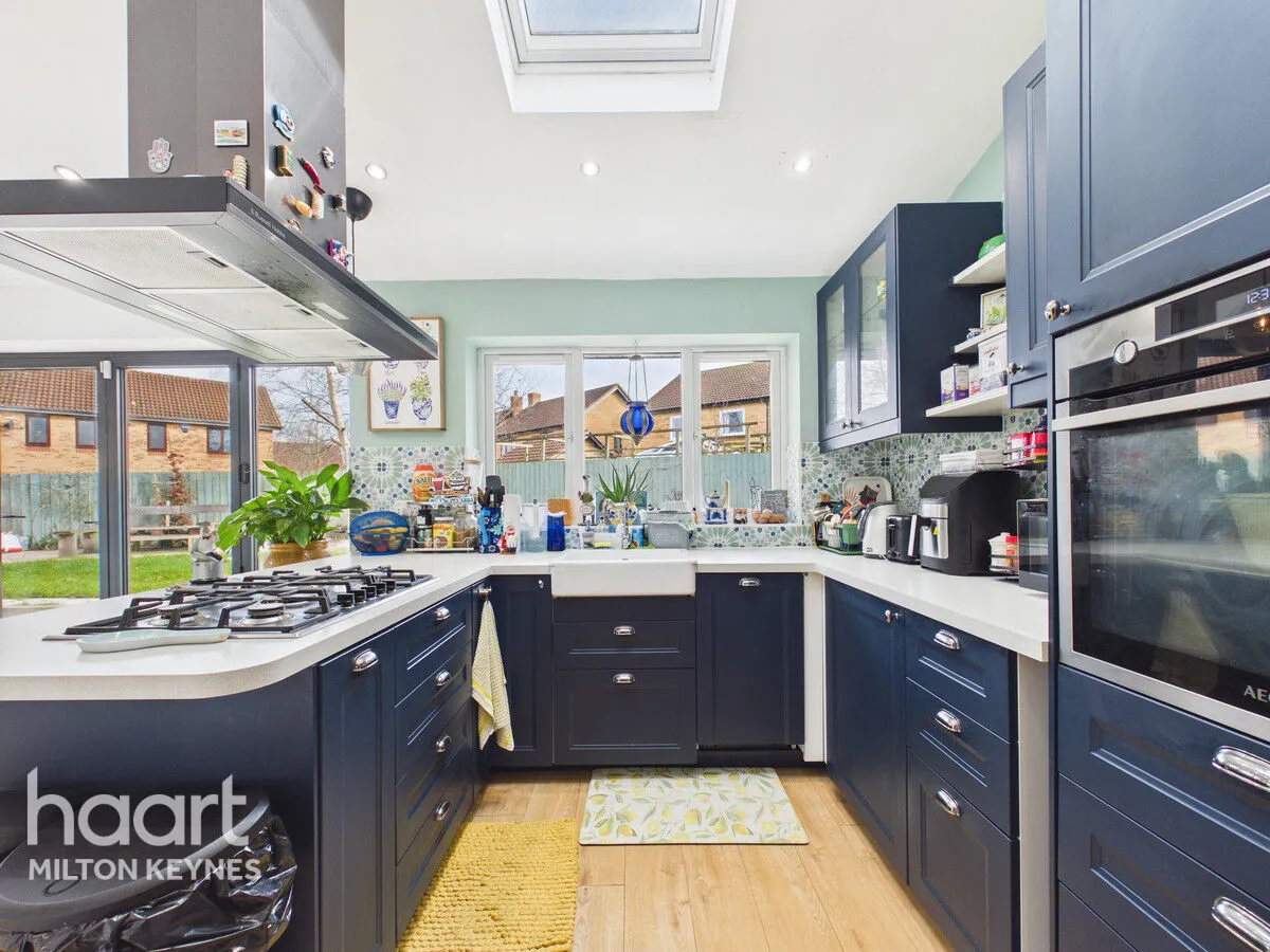 Morebath Grove, Milton Keynes, MK4, photo 15