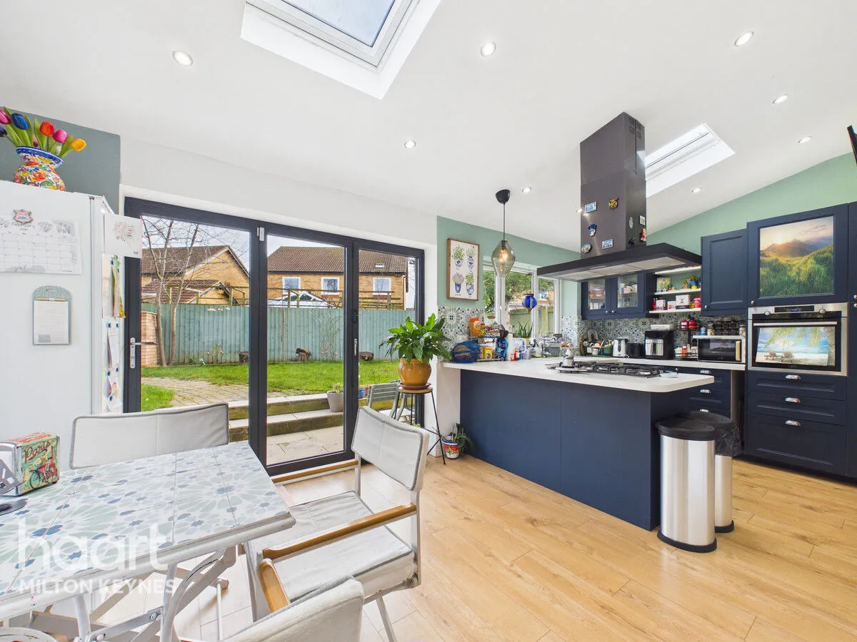 Morebath Grove, Milton Keynes, MK4, photo 13