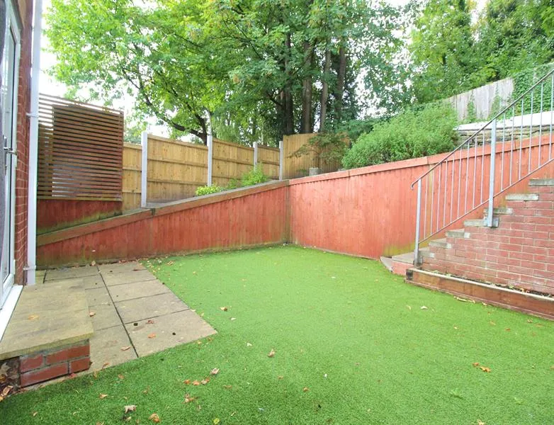Boddens Hill Road, Stockport, photo 14