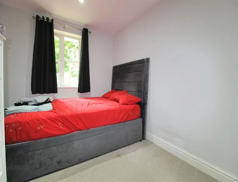Boddens Hill Road, Stockport, photo 10