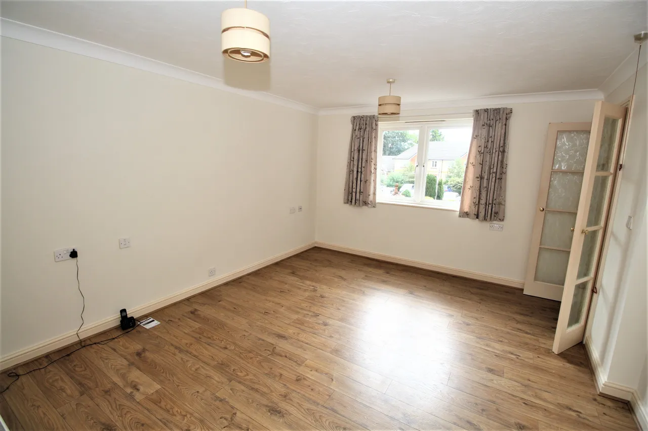 Ackender Road, Alton, GU34, photo 4