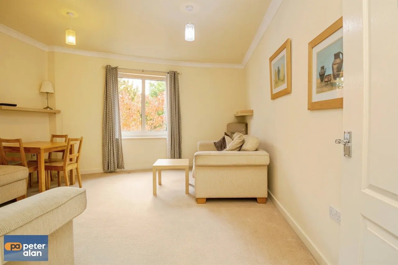 Carlotta Way, Cardiff, CF10, photo 3