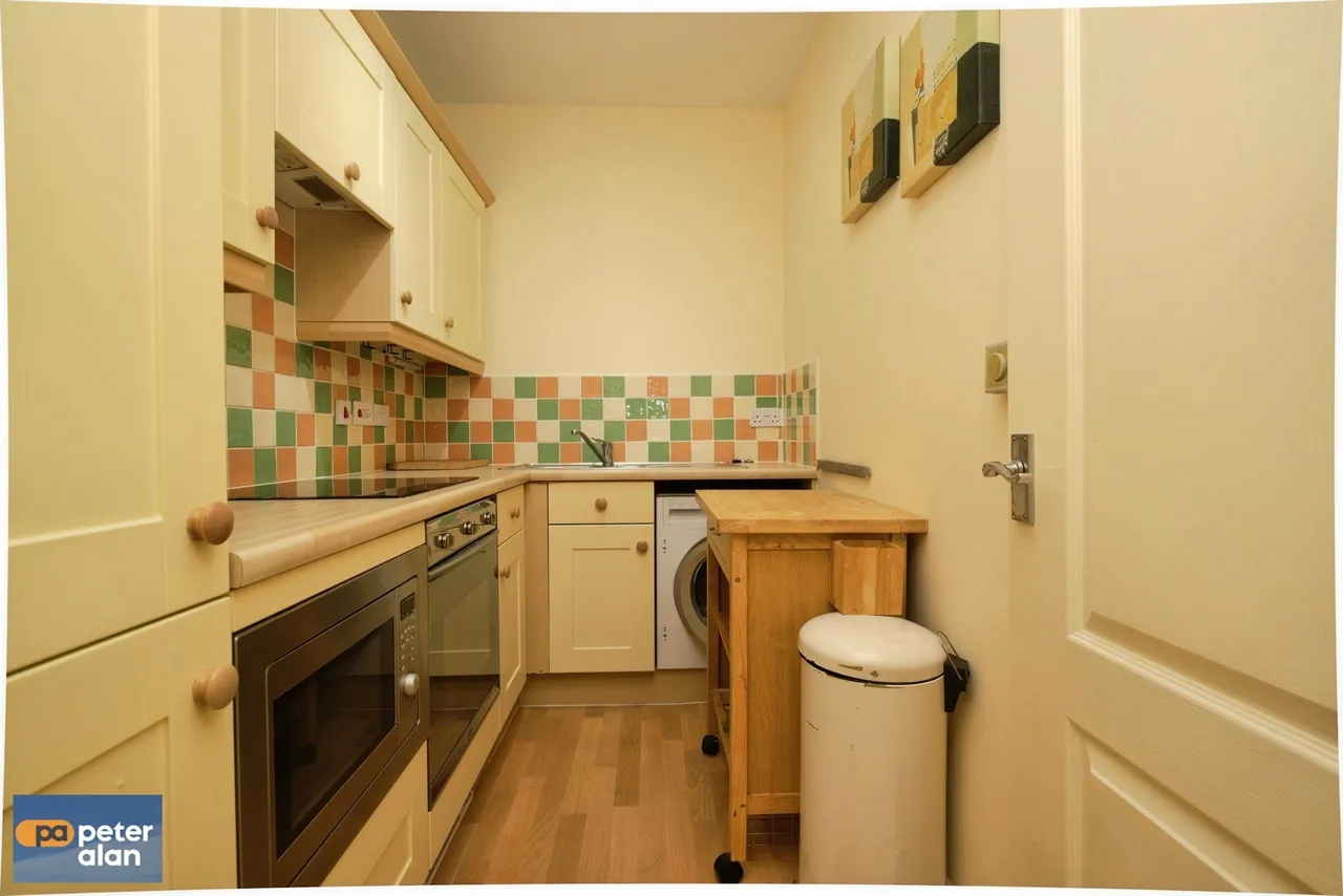 Carlotta Way, Cardiff, CF10, photo 4