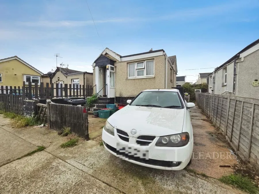 Morris Avenue, Jaywick, CO15, photo 2