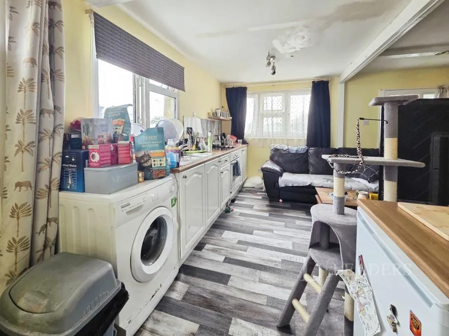 Morris Avenue, Jaywick, CO15, photo 7
