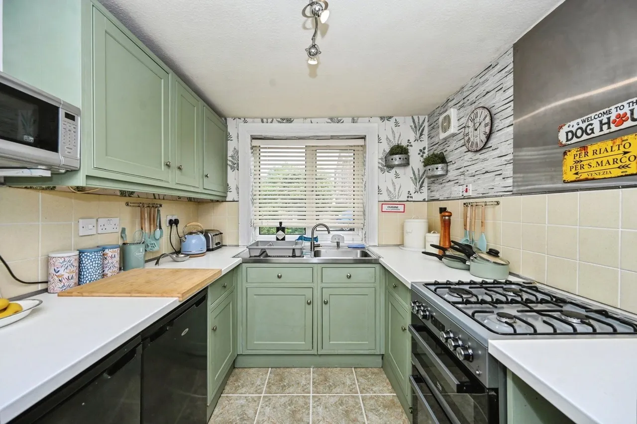 Chapel Road, Penketh, Warrington, Cheshire, WA5, photo 4