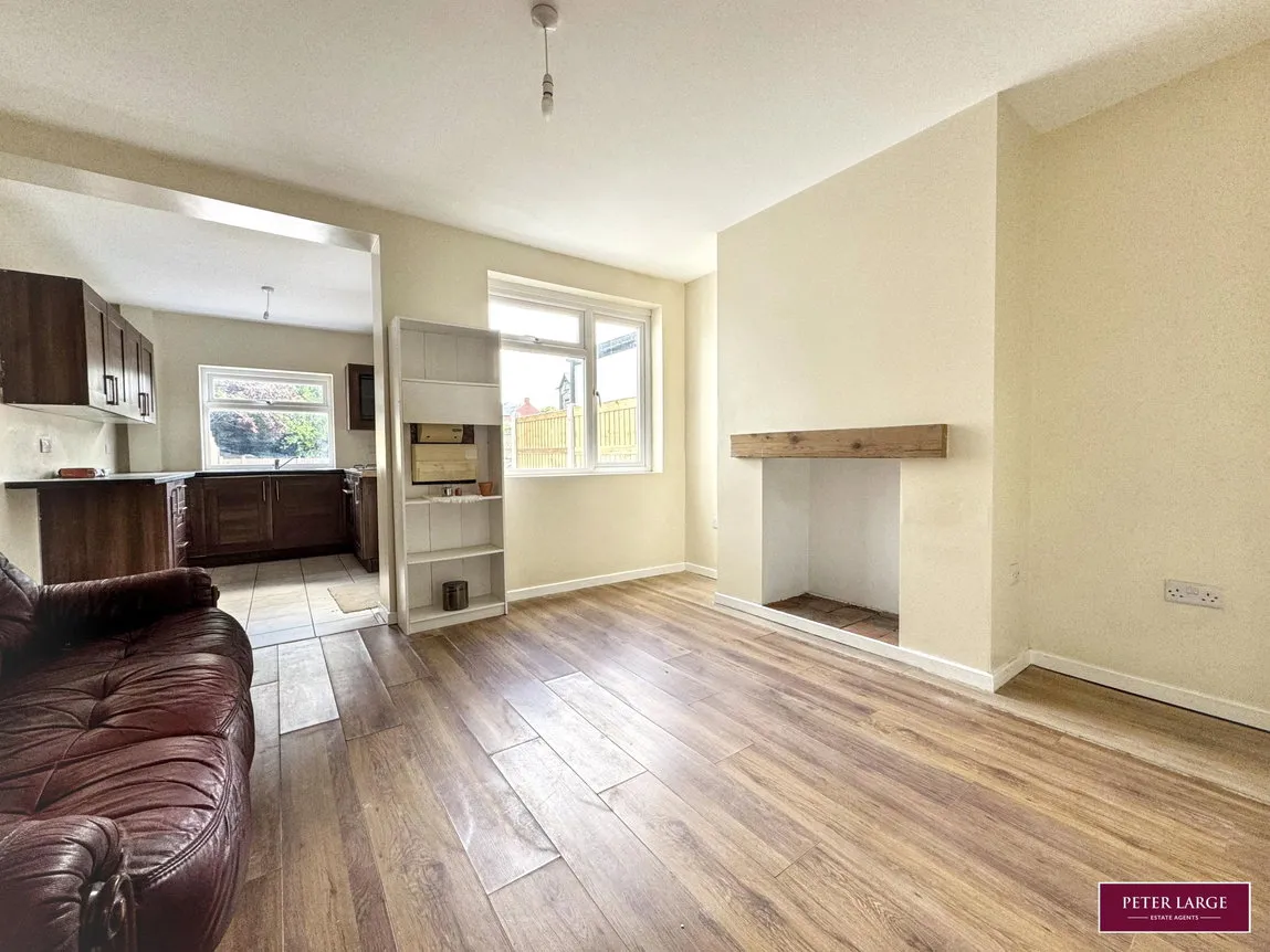 Main Road, Ffynnongroyw, Holywell, Flintshire, CH8 9TS, photo 4