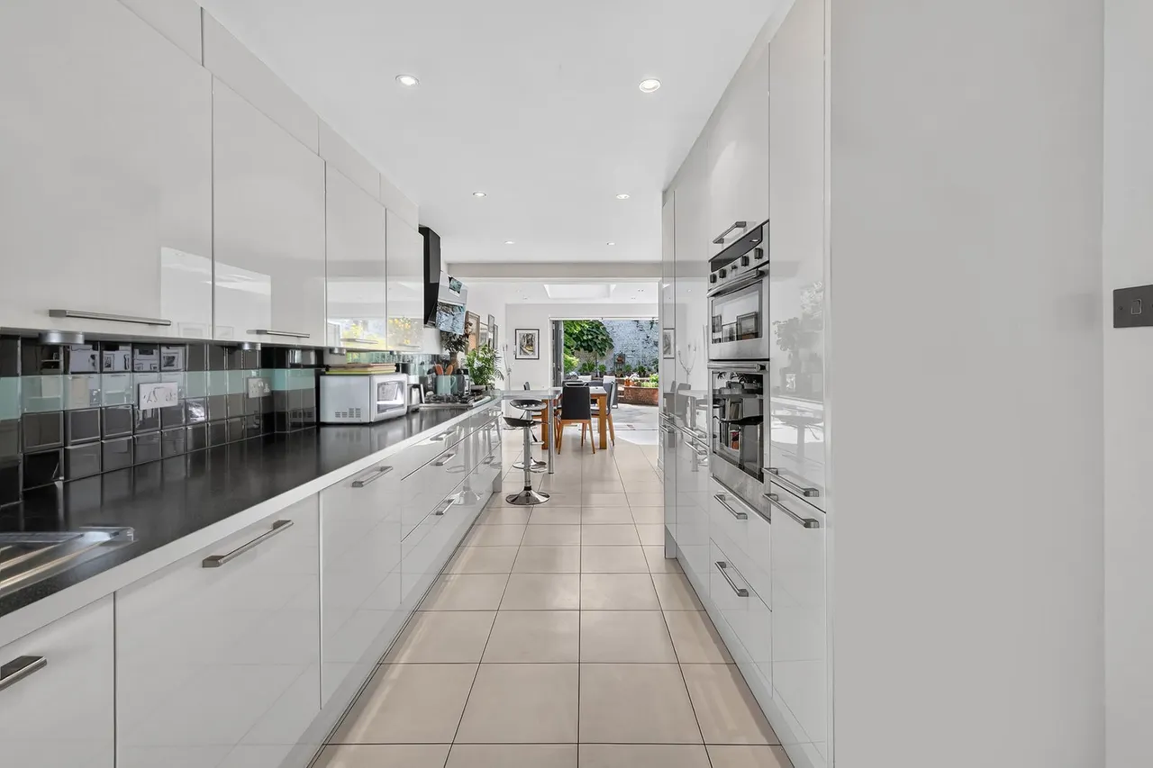 Stanley Road, East Sheen, SW14, photo 13