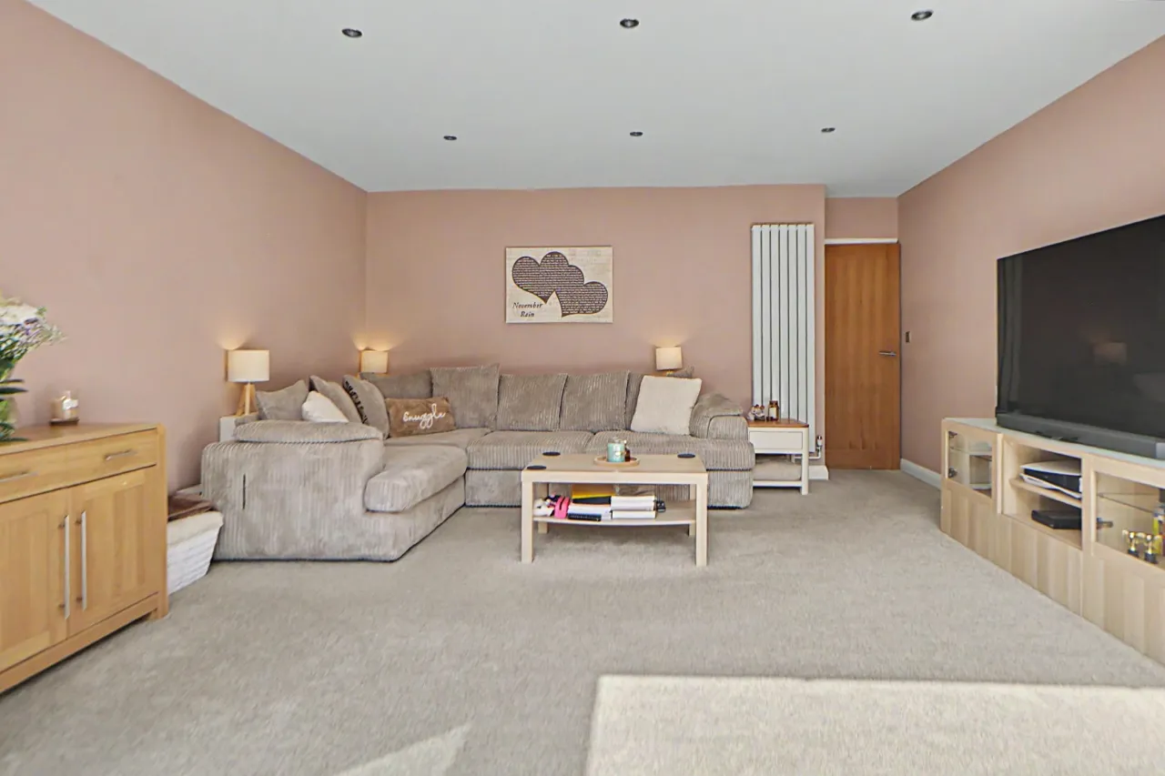 Arrowsmith Drive, Alsager, photo 12