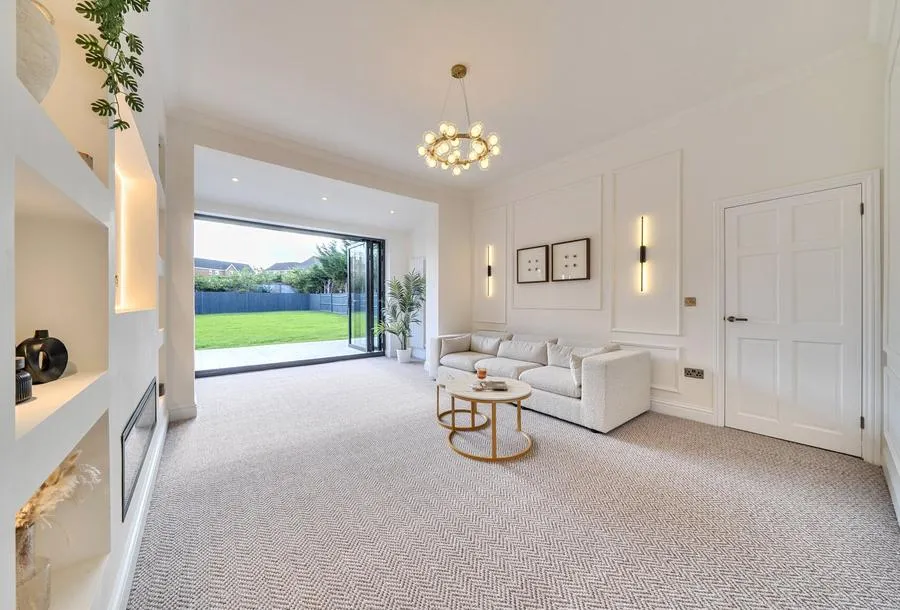 4 bed house for sale, All Saints Road, SM1