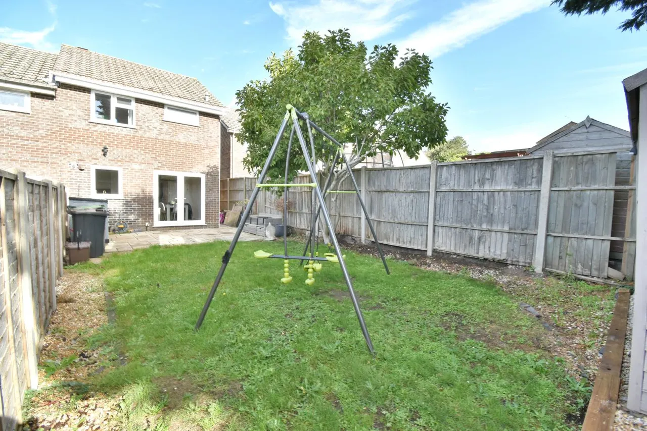 Leeson Drive, BH22, photo 19