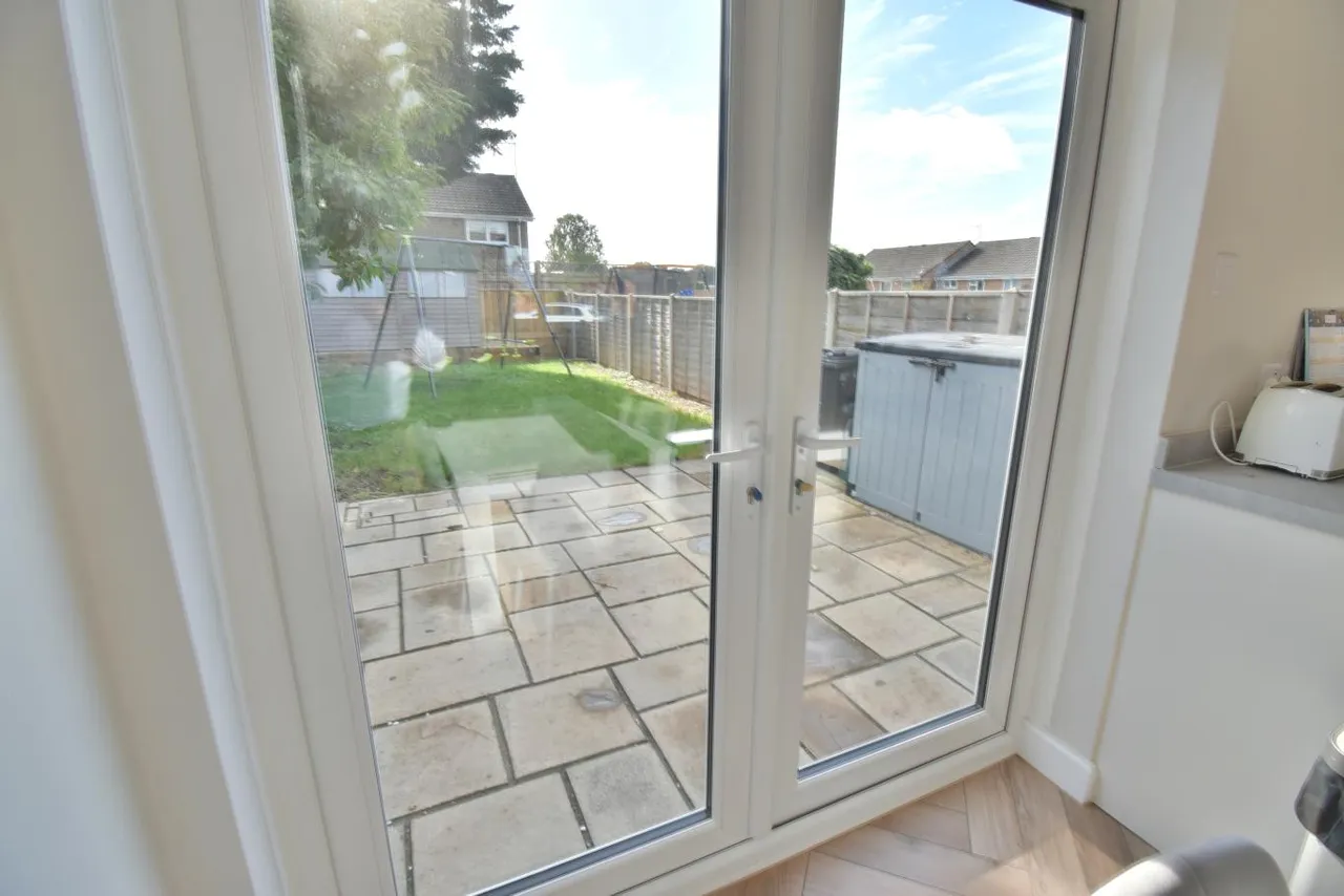 Leeson Drive, BH22, photo 10