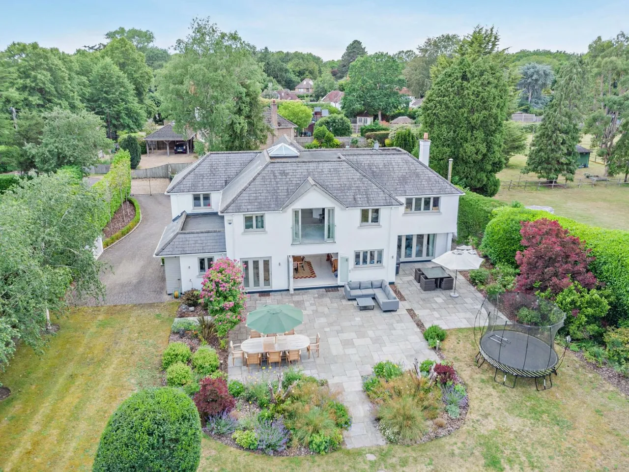 The Avenue, Chobham, GU24, photo 28