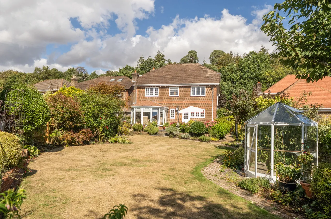 Pricketts Hill, Shedfield, SO32, photo 13