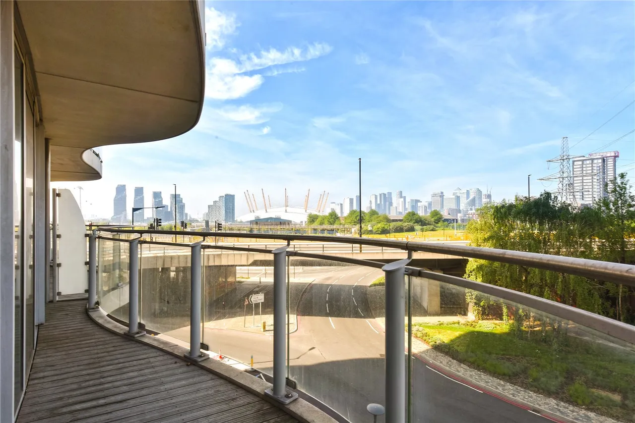 Tidal Basin Road, Canary Wharf, E16, photo 7