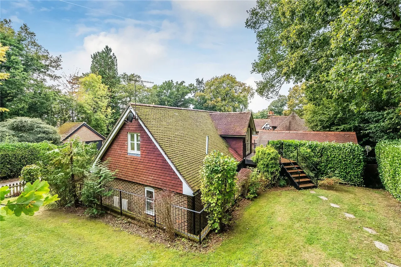 Stoneswood Road, Oxted, RH8, photo 5