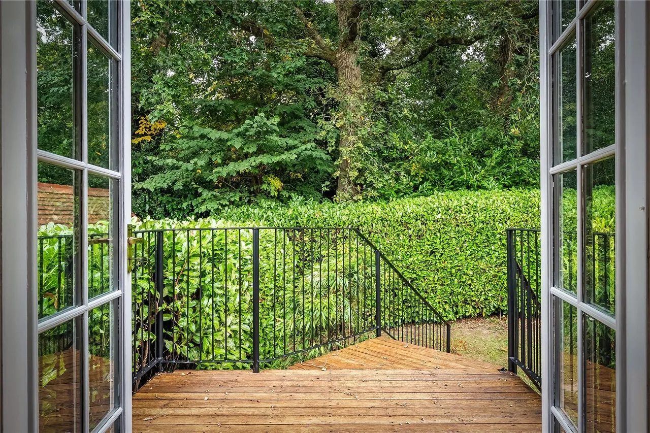 Stoneswood Road, Oxted, RH8, photo 7