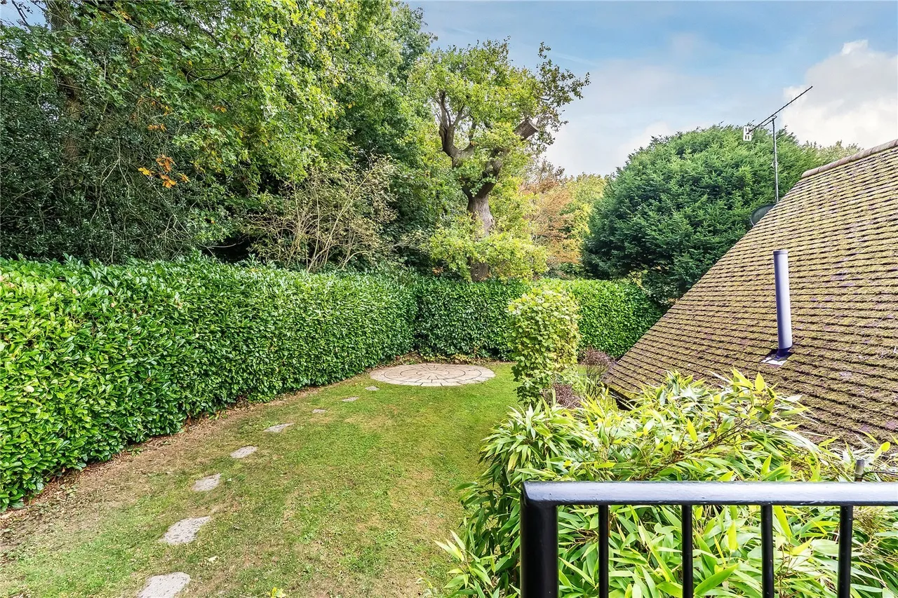 Stoneswood Road, Oxted, RH8, photo 6