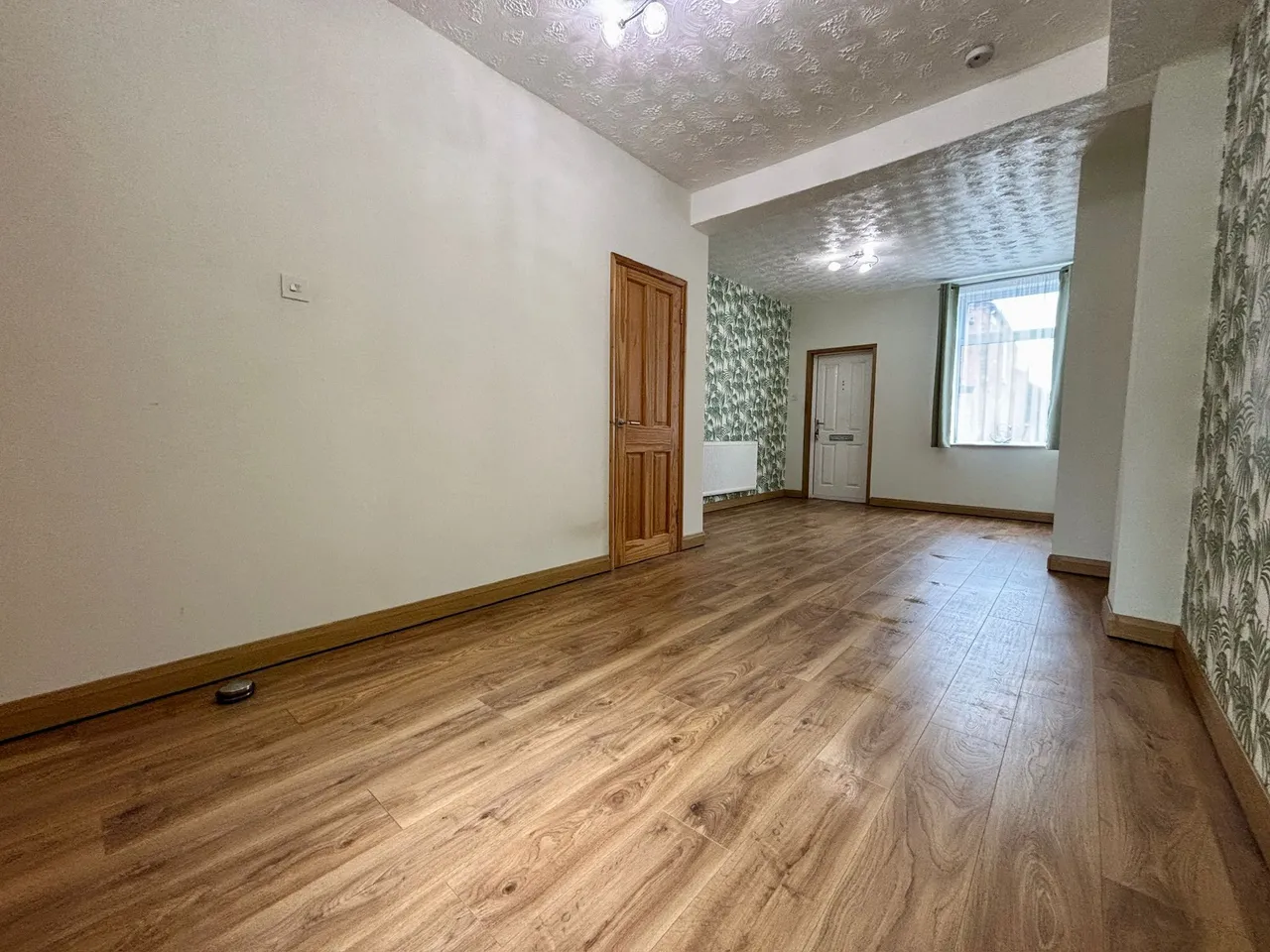 Uxbridge Street, Burton On Trent, DE14, photo 8