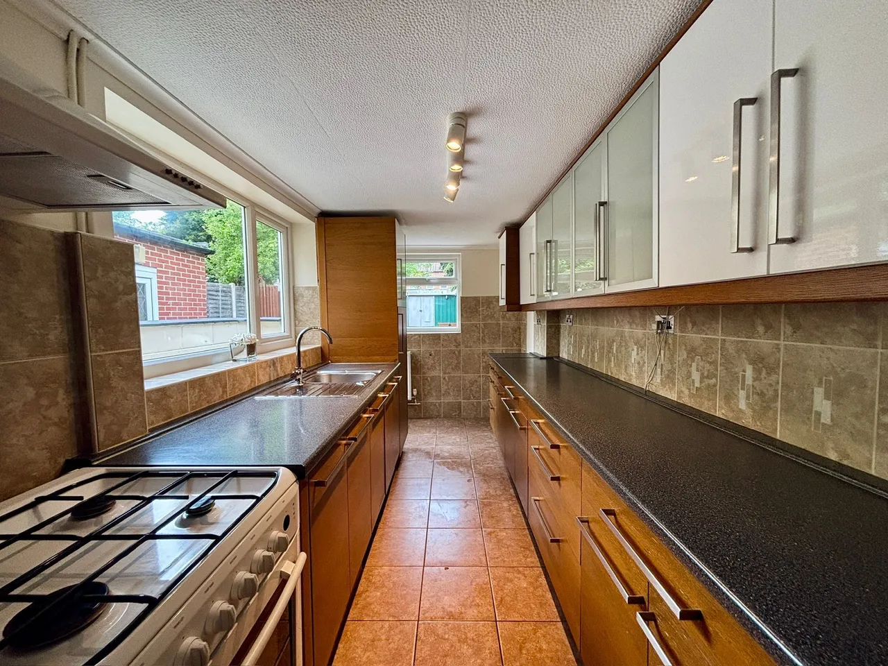 Uxbridge Street, Burton On Trent, DE14, photo 2