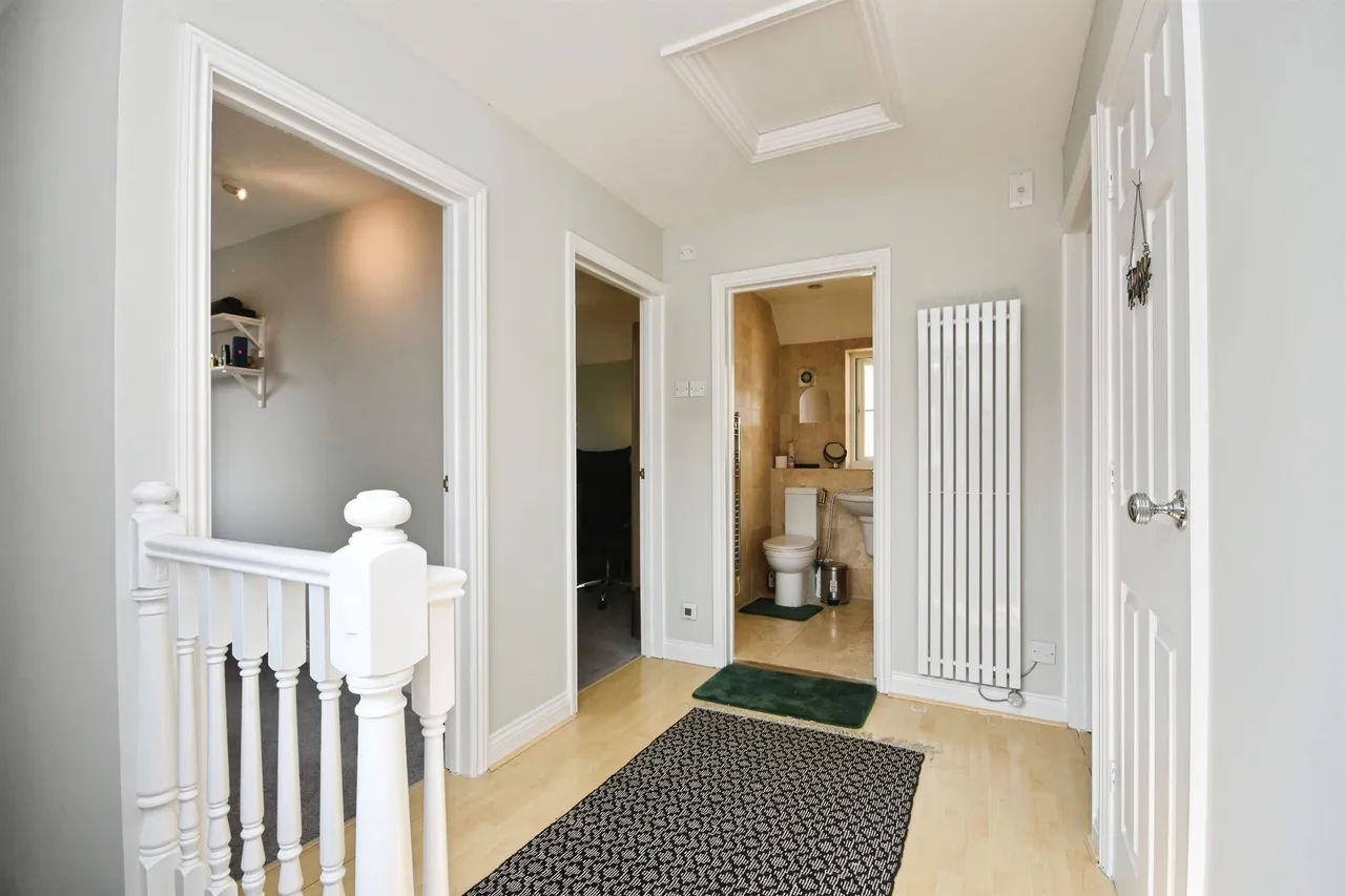 Cedar Avenue West, Chelmsford, CM1, photo 9