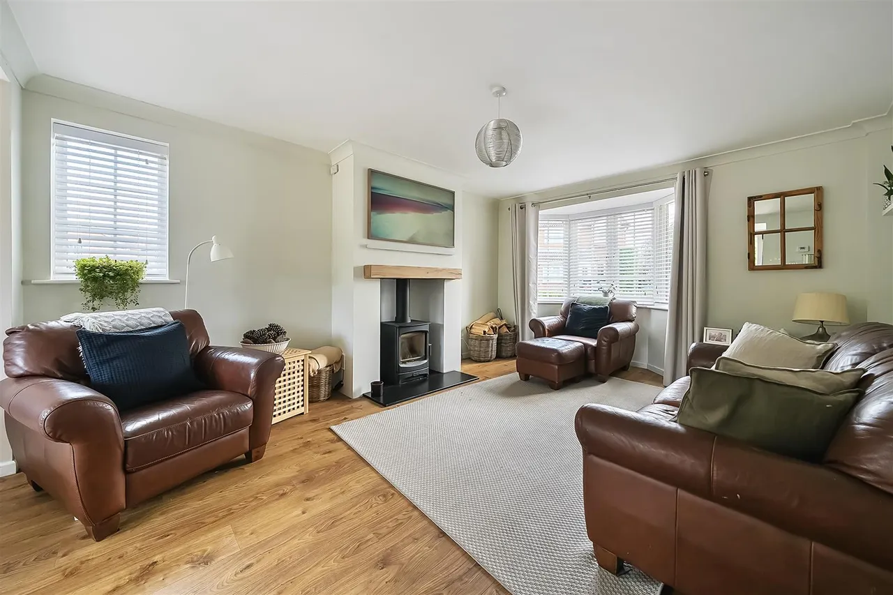 Corvette Avenue, Warsash, photo 6