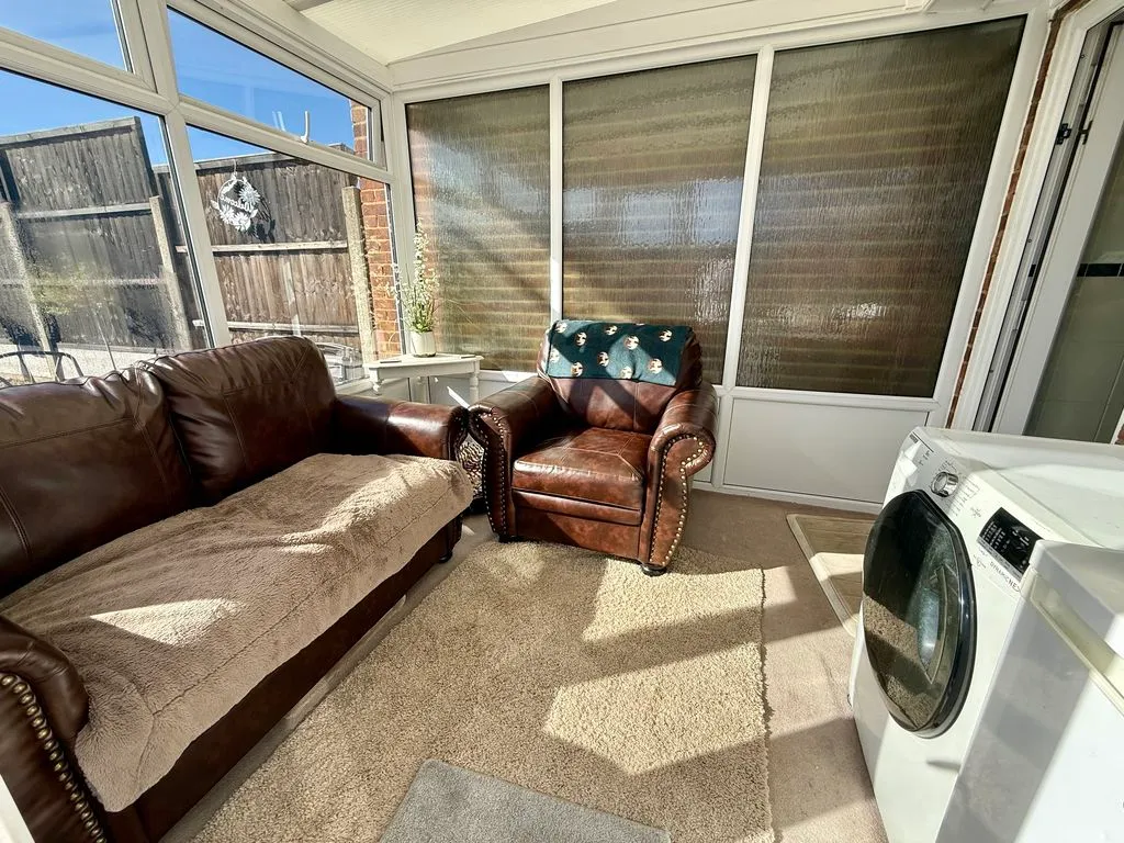 Chapterhouse Road, Luton, LU4, photo 5