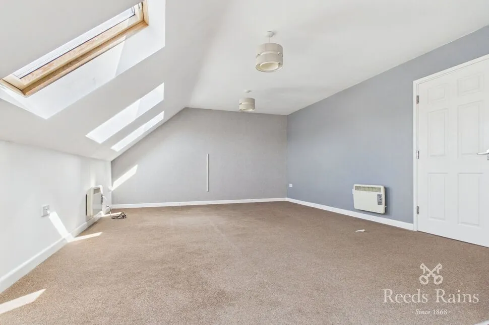 Heath Road, Holmewood, Derbyshire, S42, photo 2