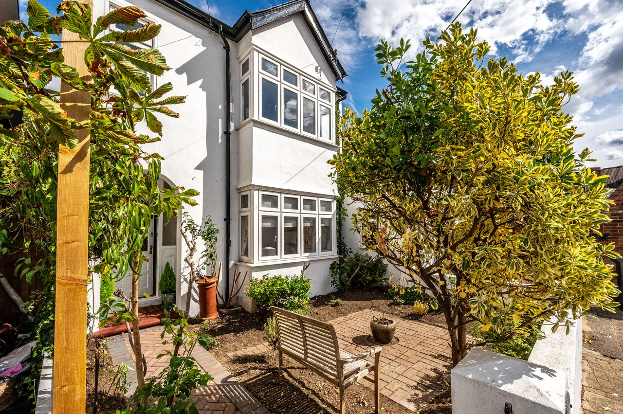 Rosewood, Bickley Crescent, Bromley, photo 11