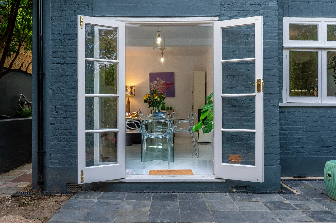 Rosewood, Bickley Crescent, Bromley, photo 9