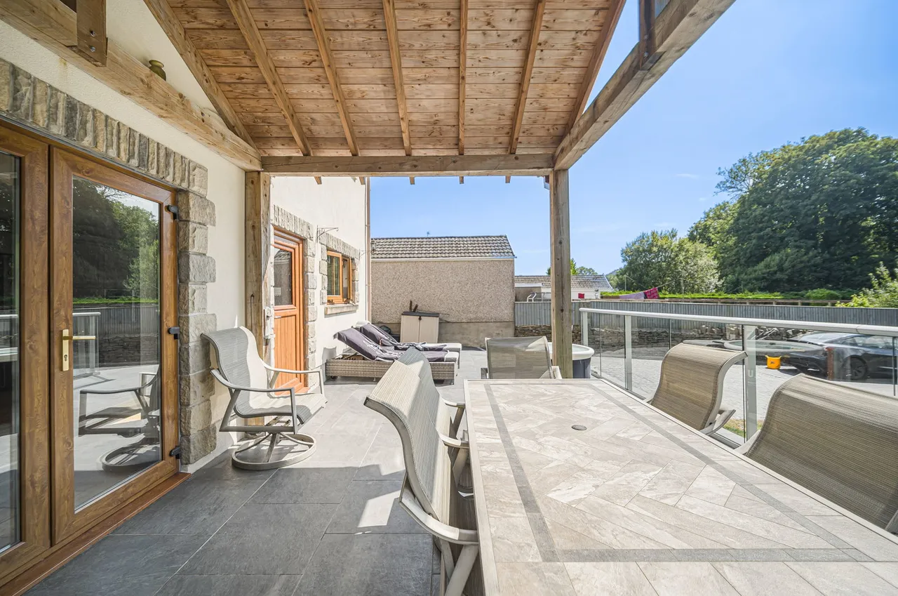 Gelligron Road, Pontardawe, SA8, photo 51