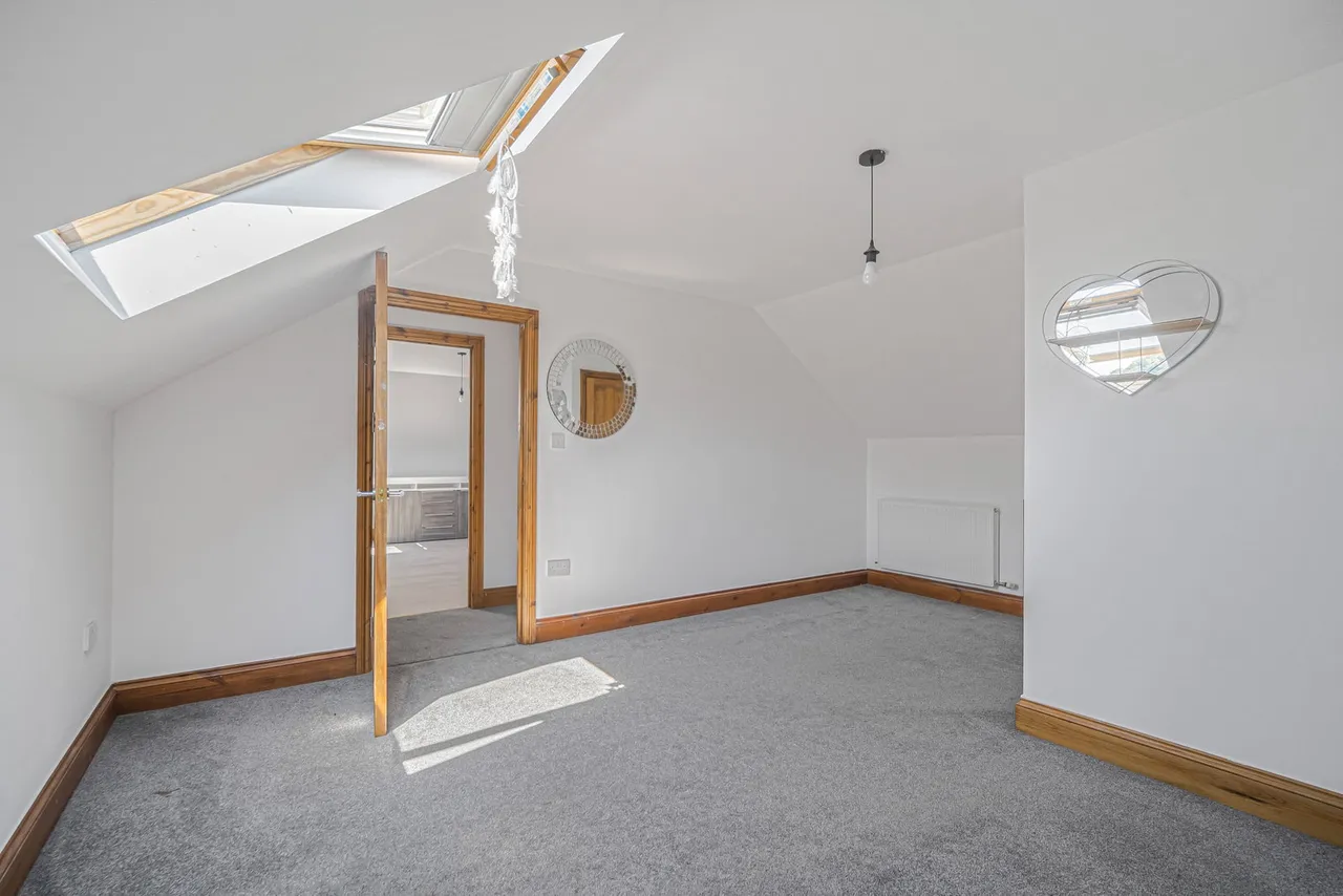 Gelligron Road, Pontardawe, SA8, photo 32