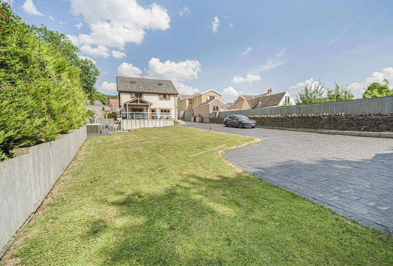 Gelligron Road, Pontardawe, SA8, photo 45