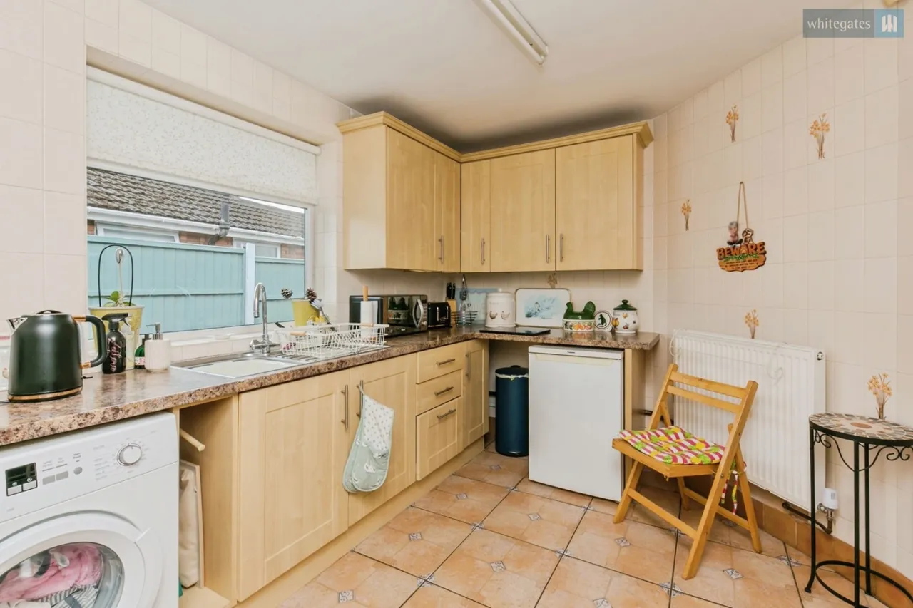 Scott Avenue, Crewe, CW1, photo 4